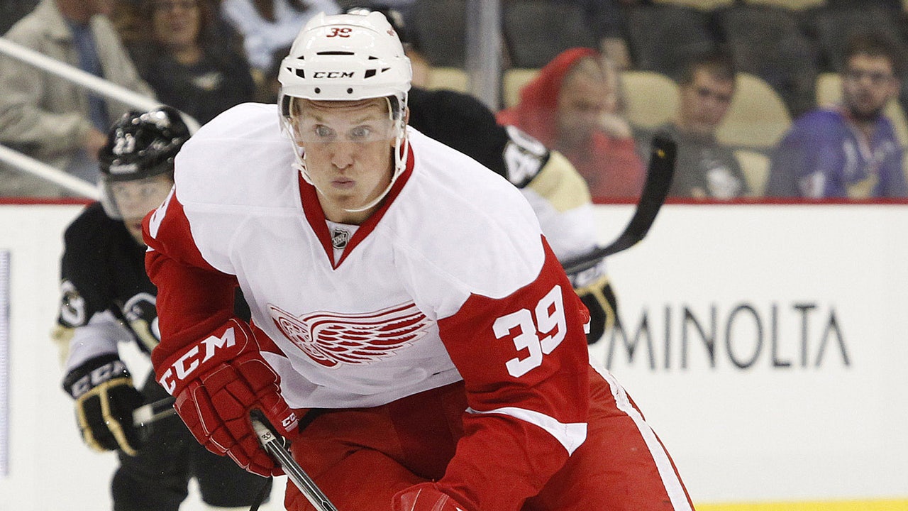 Gave: Wings would trade first draft pick, but not Mantha